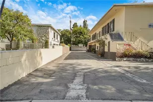 1143 W 28th, Los Angeles, CA 90007 - Photo 4