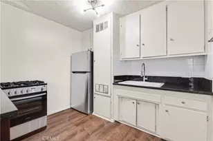 1143 W 28th, Los Angeles, CA 90007 - Photo 50