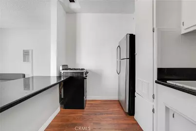 1143 W 28th, Los Angeles, CA 90007 - Photo 38