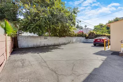 1143 W 28th, Los Angeles, CA 90007 - Photo 20