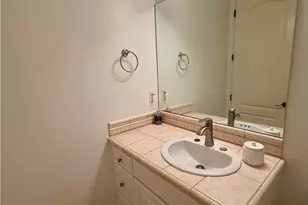703 11th St, Hermosa Beach, CA 90254 - Photo 12