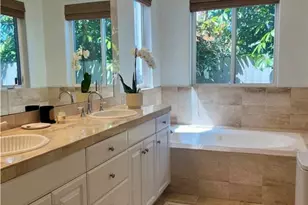 703 11th St, Hermosa Beach, CA 90254 - Photo 8
