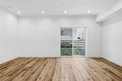 640 3/4 N Ardmore Avenue, Los Angeles, CA 90004 - Photo 6