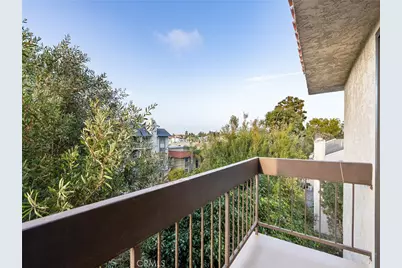 8180 Manitoba Street #302, Playa del Rey, CA 90293 - Photo 18