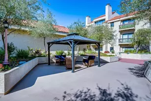 8180 Manitoba Street, Playa del Rey, CA 90293 - Photo 22