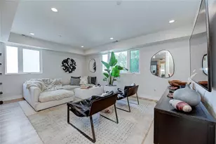 2153 S West View St, Los Angeles, CA 90016 - Photo 24