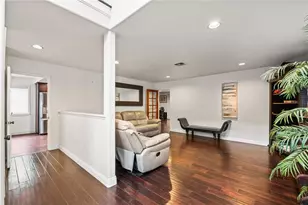 5048 W 121st St, Hawthorne, CA 90250 - Photo 4