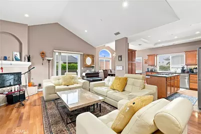 211 S. Francisca Avenue #B, Redondo Beach, CA 90277 - Photo 8
