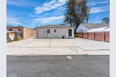 4307 Redondo Beach Boulevard, Lawndale, CA 90260 - Photo 18
