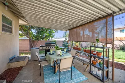 10725 S 8th Avenue, Inglewood, CA 90303 - Photo 34