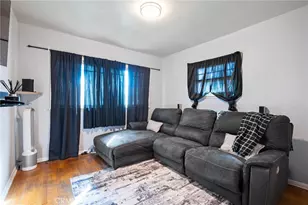 10725 S 8th Ave, Inglewood, CA 90303 - Photo 20