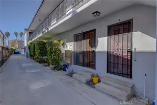 2615 Chariton St, Los Angeles, CA 90034 - Photo 2