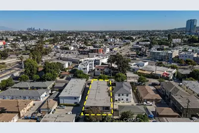 2615 Chariton Street, Los Angeles, CA 90034 - Photo 10