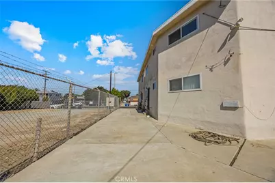 1445 N Wilmington, Wilmington, CA 90744 - Photo 4