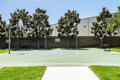 5410 W 149th Place #16, Hawthorne, CA 90250 - Photo 34