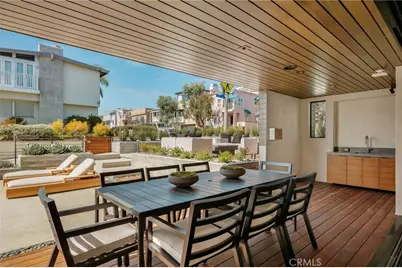 232 6th Street, Manhattan Beach, CA 90266 - Photo 54