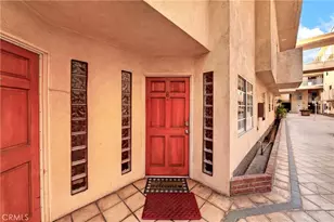 321 W Queen St, Inglewood, CA 90301 - Photo 1