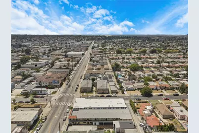 3617 W 60th Street, Los Angeles, CA 90043 - Photo 8