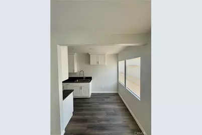 3914 S Normandie Avenue, Los Angeles, CA 90037 - Photo 4