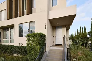 5552 Coral, Hawthorne, CA 90250 - Photo 2