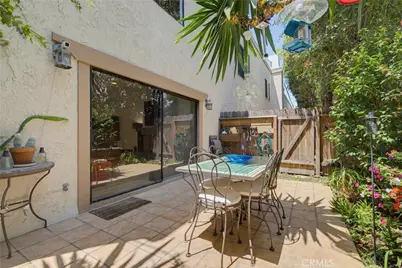 1850 Midvale Avenue #13, Los Angeles, CA 90025 - Photo 12