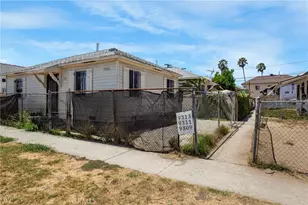 9309 S Western Ave, Los Angeles, CA 90047 - Photo 4
