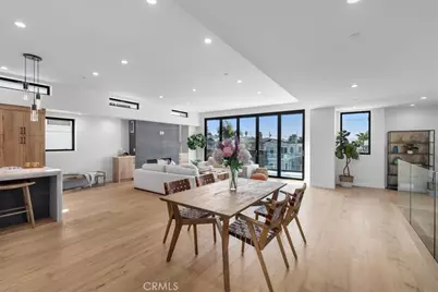 947 7th Street, Hermosa Beach, CA 90254 - Photo 22
