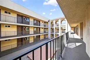 433 S Manhattan Pl, Los Angeles, CA 90020 - Photo 8