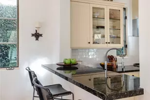 1029 10th St, Manhattan Beach, CA 90266 - Photo 26