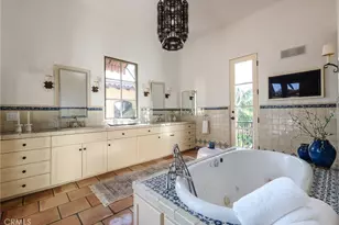 1029 10th St, Manhattan Beach, CA 90266 - Photo 18