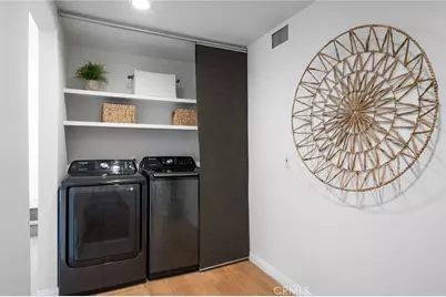 1662 Rotary, Los Angeles, CA 90026 - Photo 28