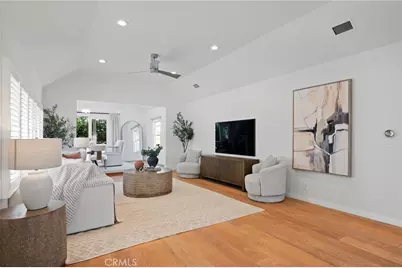 1662 Rotary, Los Angeles, CA 90026 - Photo 6