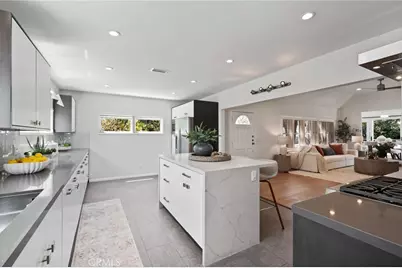 1662 Rotary, Los Angeles, CA 90026 - Photo 10