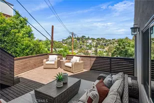 1662 Rotary, Los Angeles, CA 90026 - Photo 32