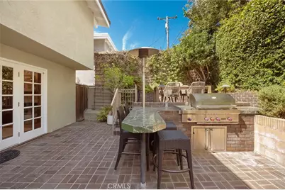 3504 N Poinsettia Avenue, Manhattan Beach, CA 90266 - Photo 24