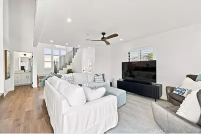 225 4th Street, Hermosa Beach, CA 90254 - Photo 10