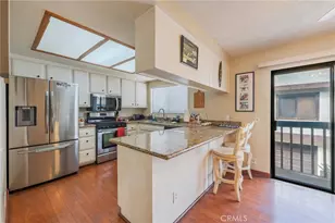 535 E 223rd St, Carson, CA 90745 - Photo 8