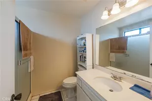 535 E 223rd St, Carson, CA 90745 - Photo 14