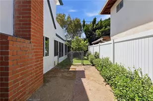 413 Faye Ln, Redondo Beach, CA 90277 - Photo 36