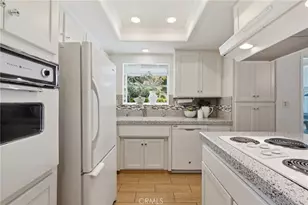 413 Faye Ln, Redondo Beach, CA 90277 - Photo 8
