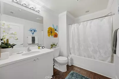 13028 Central Ave #402, Hawthorne, CA 90250 - Photo 22