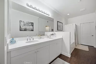 13028 Central Ave #402, Hawthorne, CA 90250 - Photo 18