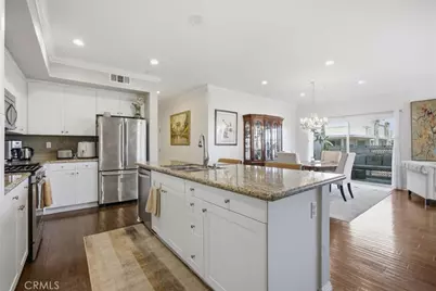 13028 Central Ave #402, Hawthorne, CA 90250 - Photo 4