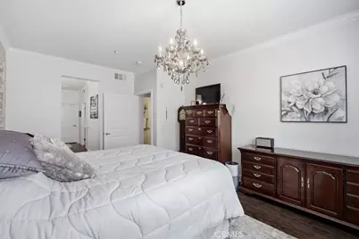 13028 Central Ave #402, Hawthorne, CA 90250 - Photo 16