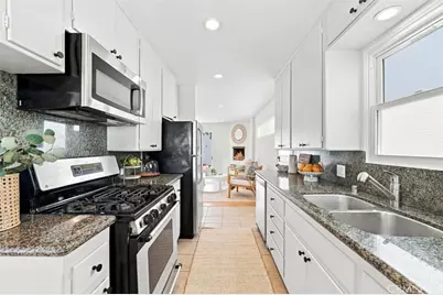 1416 The Strand, Manhattan Beach, CA 90266 - Photo 8