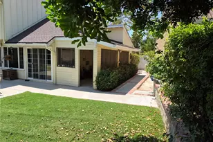 2100 Shady Brook Dr, Thousand Oaks, CA 91362 - Photo 4