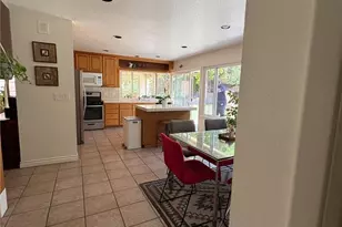 2100 Shady Brook Dr, Thousand Oaks, CA 91362 - Photo 18