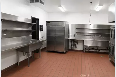 4949 W 104th Street, Inglewood, CA 90304 - Photo 2