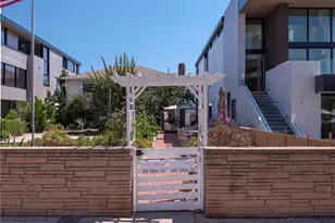 60 18th St, Hermosa Beach, CA 90254 - Photo 4