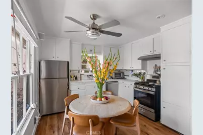 60 18th Street, Hermosa Beach, CA 90254 - Photo 18